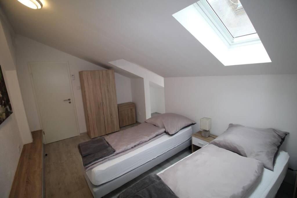 Gonsenheim - 3-Zimmer-Haus - Max. 5 Personen Mainz Eksteriør billede